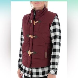 Legendary Whitetails Maroon Quilted Toggle Puffer Vest SIZE M